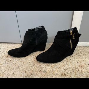 Black Wedge Heels